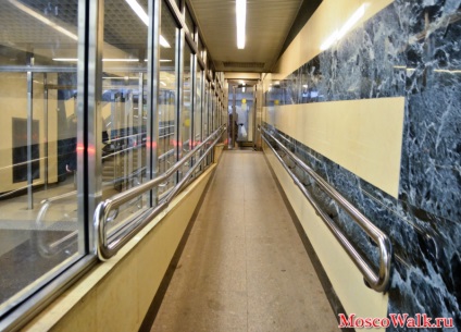 Marina Roshcha metrómegálló - séta a metró