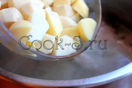Leves sertésborda - lépésről lépésre recept képpel, az első ételek (főtt sertés leves) Leves sertésborda - lépésről lépésre recept fotókkal, első fogás