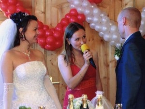 Ceremóniamesterként egy esküvőn Svetlana Novotochinova (esküvő) Ceremóniamesterként egy esküvőn Svetlana Novotochinova