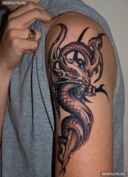 Sárkány Tattoo funkciók és ötletek (repülő sárkány szándék) Sárkány Tattoo funkciók és ötletek