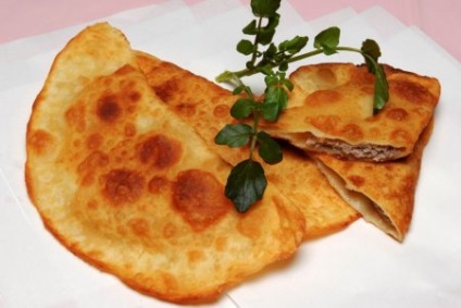 Tészta Chebureki - receptek képekkel (tészta Chebureki) Tészta Chebureki - receptek képekkel