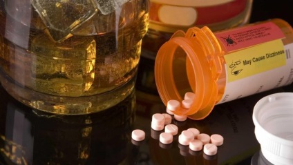 Alkostop esik a használati utasítást, a fő összetevők (alkalmazás) Alkostop esik a használati utasítást, a fő összetevők