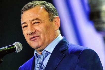 Arkadiy Romanovich Rotenberg életrajz (Vladimir Putin és Arkady Rotenberg fotók) Arkadiy Romanovich Rotenberg életrajz