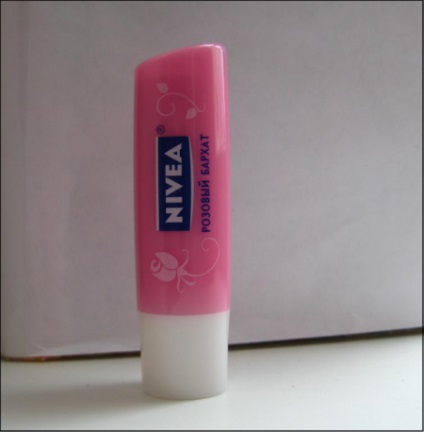 Ajakbalzsam - rózsaszín bársony - a NIVEA - vélemények, fényképek és ár