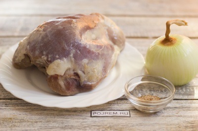 Combjának pulyka a sütőben - lépésről lépésre recept fotókkal, hogyan kell főzni (sütő) Combjának pulyka a sütőben - lépésről lépésre recept, hogyan kell főzni fotókkal