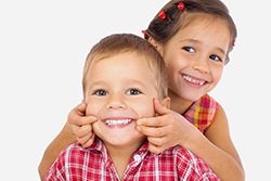Gyermekgyógyászati Dentistry, kinevezések a gyermekek fogászati hang pipsqueak az alsó (gyerek) Gyermekgyógyászati Dentistry, kinevezések a gyermekek fogászati alsó hangon pipsqueak