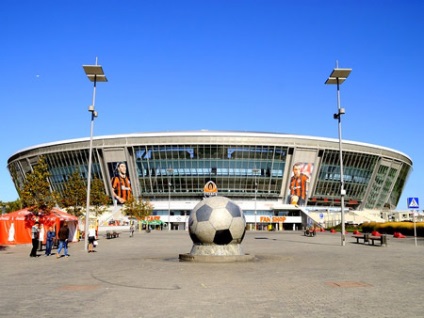 Donbass Arena Ukrajnában, az építési, érdekes tények és adatok, fotók