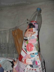 Sárkány készült papírmasé kezük (kézműves készült papírmasé) Sárkány készült papírmasé kezük