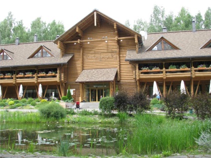 A környezetbarát fa regények (regény) Eco Hotel Romanov Les