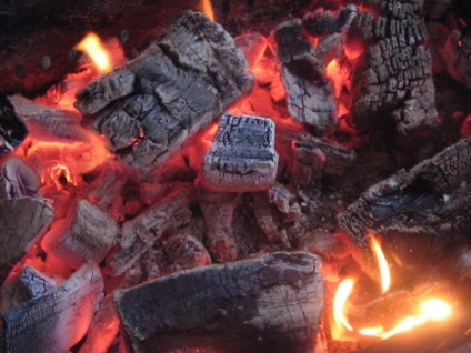 Kitalálni a jövő és a szeretet Ash