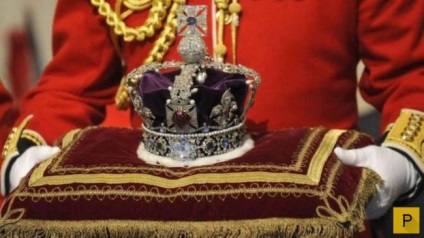 Főoldal Imperial State Crown (4 fénykép)