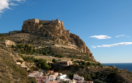 A város Alicante és fő látványossága a leírások és fényképek