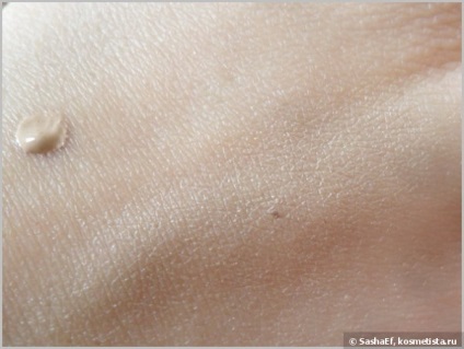 Guerlain Parure de lumière # 01 beige halvány - hidratáló krém alapja a bőr ragyogását vélemények