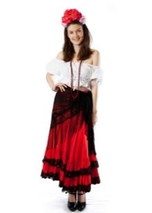 Spanyol jelmez (53 fotó) népviselet a tánc, a nők és a férfiak hagyományos viseletek,