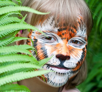 Hogyan kell felhívni a tigris, tigris arc az arcon a gyermek, hogyan kell csinálni akvagrim