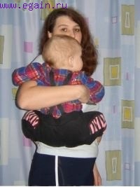 Hogyan viselni a baba a csípőjén (tanítani a baba marad) Hogyan viselni a baba a csípőjén
