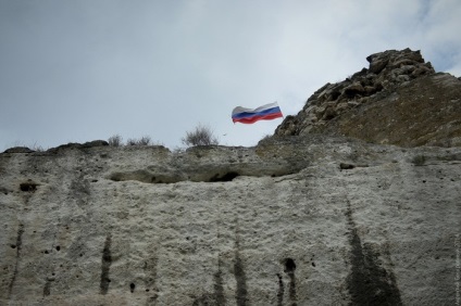 Hogyan lehet eljutni a Krímben autóval egész Kerch szoroson (hogyan jut el a Krím autóval egész Kercsi-szoros?) Hogyan lehet eljutni a Krímben autóval egész Kerch szoroson