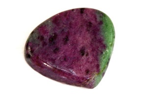 Kő zoisite mágikus tulajdonságai és jelentősége a jelei az állatöv (fotó)