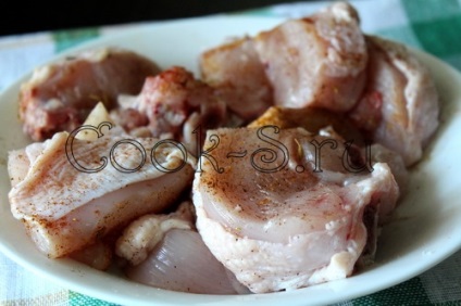 Csirke fokhagymamártással - lépésről lépésre recept fotókkal, csirke ételek