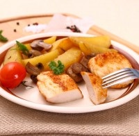 Csirke joghurt burgonyával és gyógynövények - lépésről lépésre recept fotók