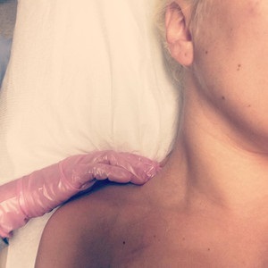 Lady Gaga került az ágyába lupus, amelyen nagynénje meghalt - nő s nap