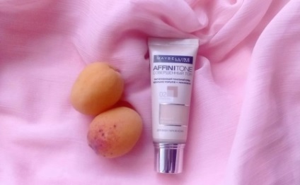 Mattító alapot csendes ragyogása - Avon és - tökéletes hang - az Faberlic, mousse és a folyadék (krém) Mattító alapot csendes ragyogása - Avon és - tökéletes hang - az Faberlic, mousse és folyékony