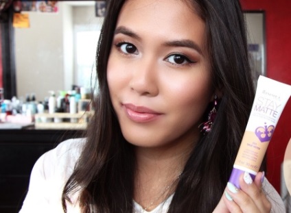 Mattító alapot csendes ragyogása - Avon és - tökéletes hang - az Faberlic, mousse és a folyadék (krém) Mattító alapot csendes ragyogása - Avon és - tökéletes hang - az Faberlic, mousse és folyékony