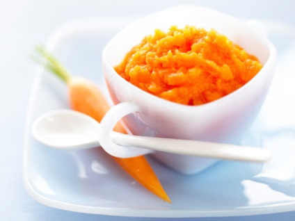 Морквяне пюре для грудничка рецепт, з якого віку вводити в прикорм
