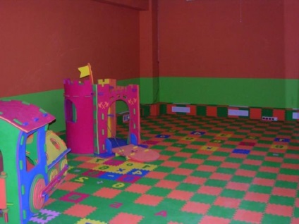 Lágy padló gyermekek szobáihoz előnyei és hátrányai