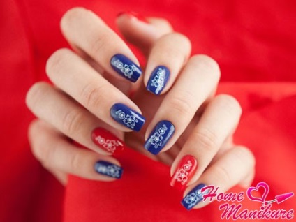 Nail art köröm sajtolás