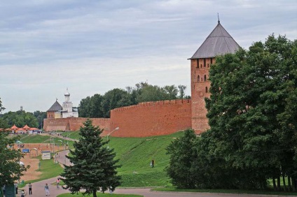 Novgorod Kreml (tanácsos figyelni) Novgorod Kreml