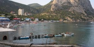 Üdülés a központban új fényben (Krím), (Krím) Üdülés a központban új fényben (Krím)