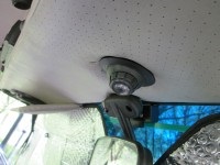 Raktári a szélvédő felett az UAZ Hunter, szükséges és hasznos finomítás