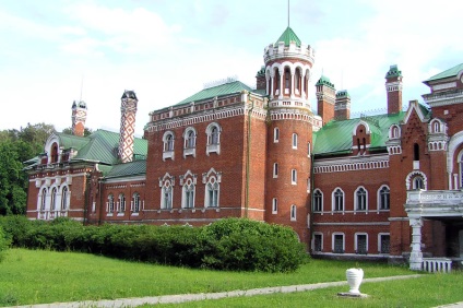 A falu Yurino - Sheremetev Castle (Sheremetyevo), a honlapjára az utazás és turizmus
