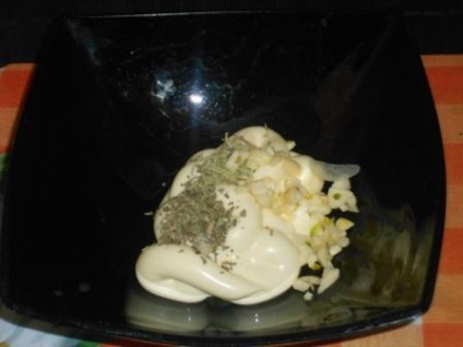 Recept csirkecomb a sütőben egy fotó (recept) Recept csirkecomb a sütőben fotókkal