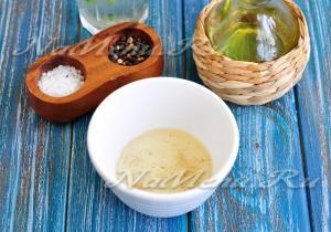 Avokádó saláta paradicsom és uborka, recept fényképpel (bors) Avokádó saláta paradicsom és uborka, recept fotó