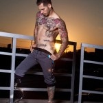 egy protézis gyalogossal vált modell, nem (michaelstokes tumblr oldal) egy protézis gyalogossal vált modell, nem