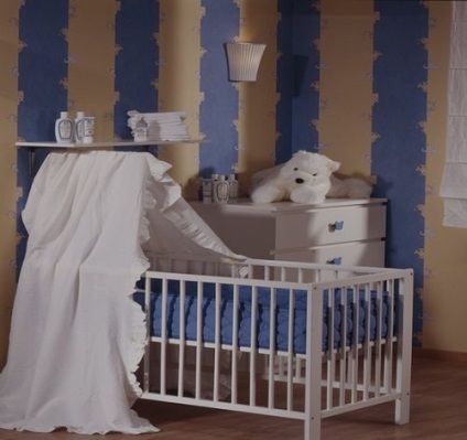 Спальня батьків з дитячим ліжечком - фото інтер'єру