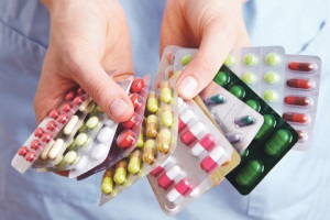 Alapok a candida onikomikózis - gombás köröm a kéz és a láb (köröm) Alapok a candida onikomikózis - gombás köröm kézen és lábon