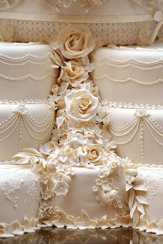Esküvői torta a királyi esküvő, híresség esküvők, esküvői torta