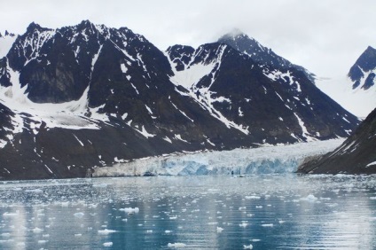 Észak-terápia „mentem élni Svalbard (balra) Észak-terápia „mentem élni Svalbard