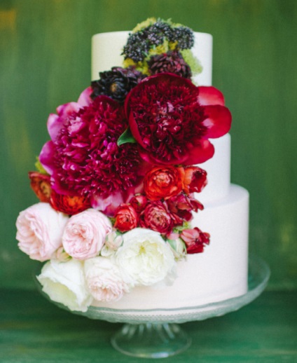 Top 10 divat ötletek egy esküvői torta