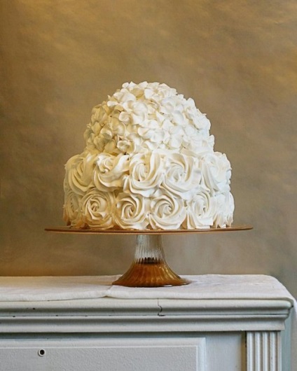 Top 10 divat ötletek egy esküvői torta