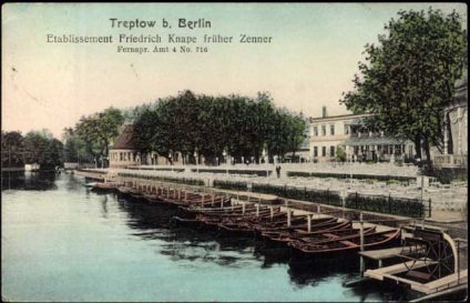 Treptow Park Berlin (Treptower park) - emléket zöldövezetre (emlékmű) Treptow Park Berlin (Treptower park) - egy emlékmű és egy zöld zóna