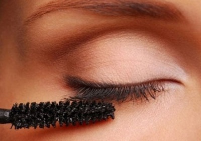 Mascara hatása szempilla ház (szempillafesték) Mascara hatása szempilla otthon