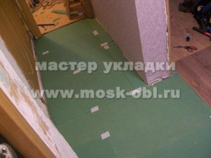 Fektetése laminált Z-alakú folyosón (előtér szóló, laminált Rublevskoe) Fektetése laminált Z-alakú folyosó