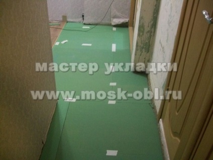 Fektetése laminált Z-alakú folyosó (g-alakú laminált folyosón) Fektetése laminált Z-alakú folyosó