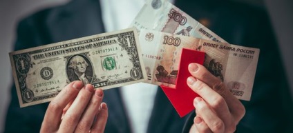 Devizapiacon rubel esik együtt a dollár és a magasabb hozamú devizák