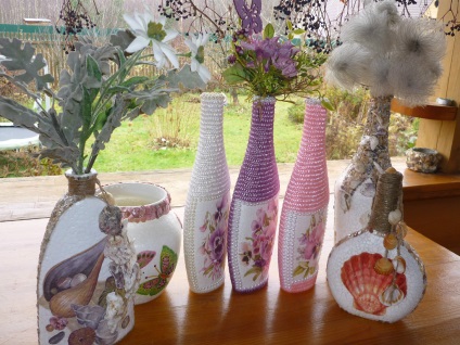 Vázák tojáshéj segítségével decoupage és gyöngyök (Shell) Váza az tojáshéj segítségével gyöngyök és decoupage