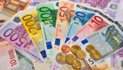 Milyen pénznemben jobb tartani a pénzt 2017-ben Magyarországon